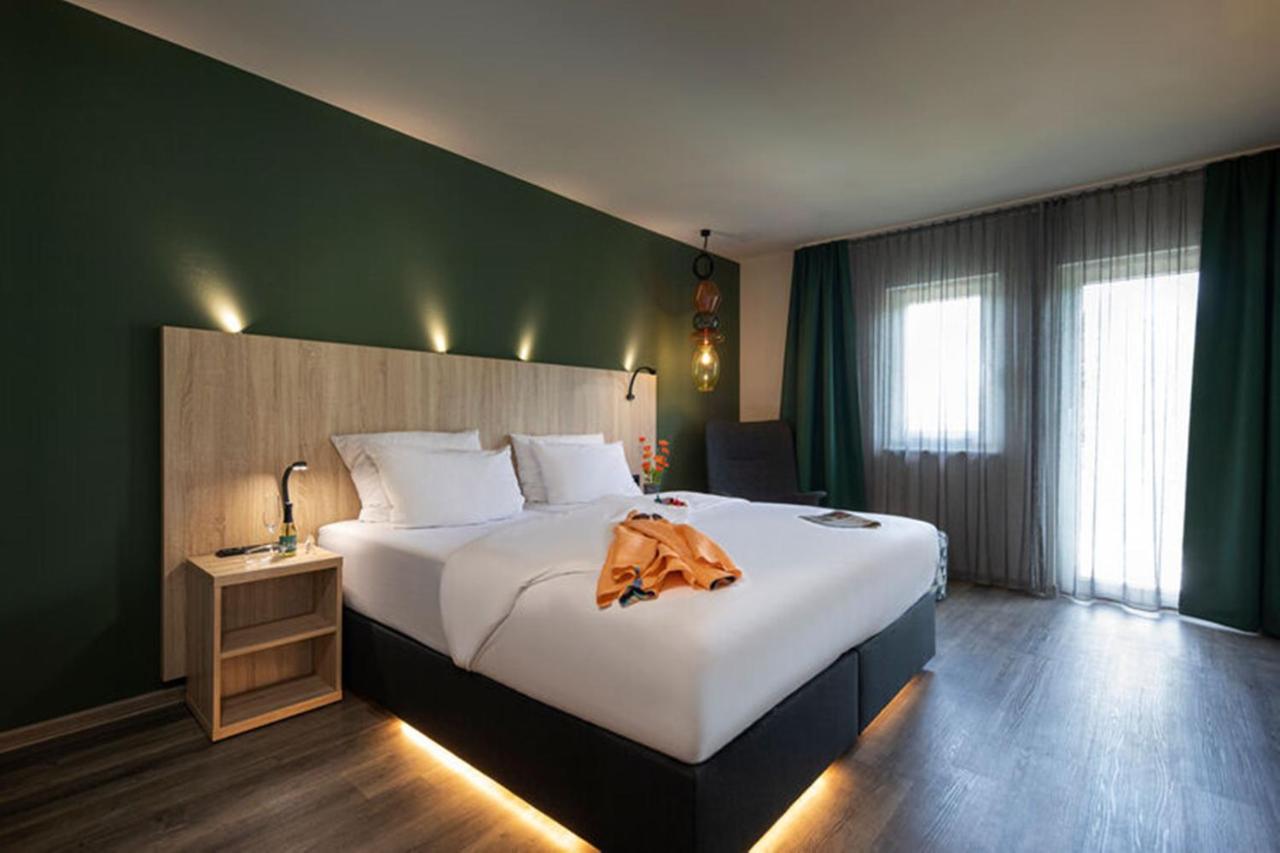 Achat Hotel Reilingen Walldorf Exterior foto